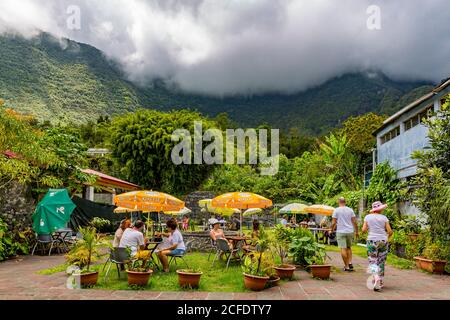 Cafétéria, Hell-Bourg, l'un des plus beaux villages de France, bassin volcanique du Cirque de la Salazie, 930 m au-dessus du niveau de la mer, Ile de la Réunion, Banque D'Images