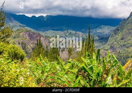 ViewPoint point du jour Enfer Bourg, Cirque de Salazie volcan, Hell-Bourg, Ile de la Réunion, France, Afrique, Océan Indien Banque D'Images