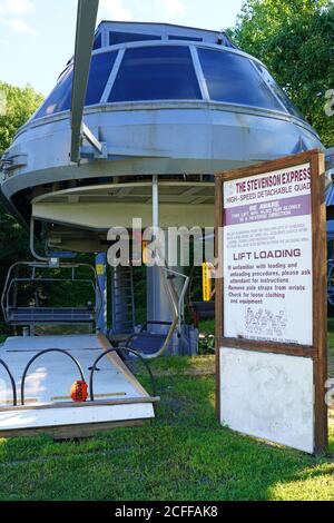 TANNERSVILLE, PA -30 AOÛT 2020 - vue sur la station de ski de Camelback Mountain, une grande station de ski dans les montagnes Poconos en Pennsylvanie, États-Unis. Banque D'Images