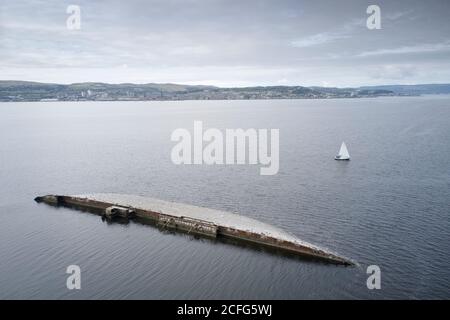 Bateau à sucre de naufrage en mer sur la rivière Clyde vue De Greenock Ecosse Banque D'Images