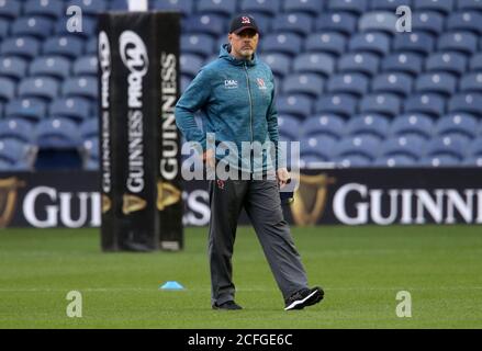 DaN McFarland, entraîneur-chef d'Ulster, traverse le terrain avant le début du match semi-final Guinness PRO14 à BT Murrayfield, Édimbourg. Banque D'Images