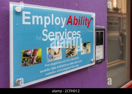 Signe des services d'employabilité, Bandon, West Cork, Irlande Banque D'Images