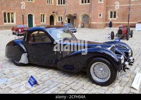 Bugatti Type 57S Atalante (1937) vendu à £7,855,000. Gooding Classic car Auction, 5 septembre 2020. Hampton court Palace, Londres, Royaume-Uni, Europe Banque D'Images