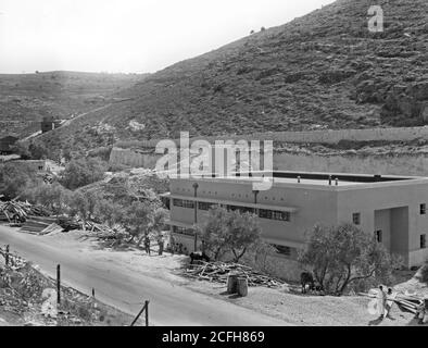 Légende originale: Jerusalem Water Works. Bab-el-Wad Engine House - emplacement : Israël ca. 1934-1939 Banque D'Images