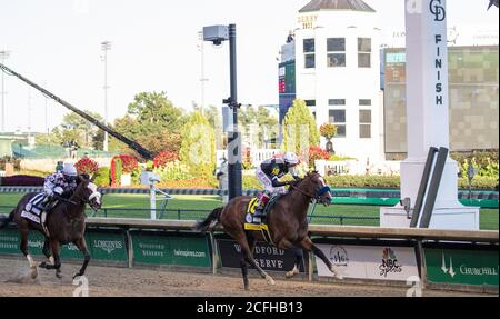 Louisville, États-Unis. Le 05septembre 2020. Authentique et John Velazquez remportent le 146e Kentucky Derby à Churchill Downs le samedi 5 septembre 2020 à Louisville, Kentucky. Photo de Michelle Haas Hutchins/UPI crédit: UPI/Alay Live News Banque D'Images