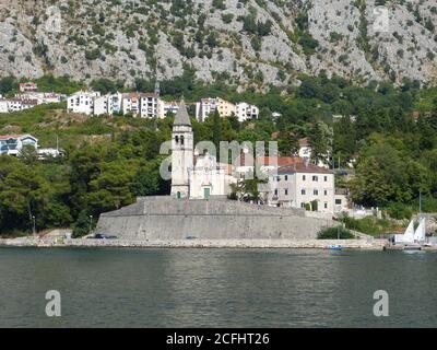 Baie de Boka Kotorska au Monténégro Banque D'Images