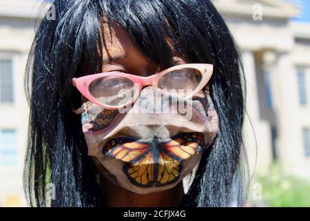 Louisville, Kentucky, États-Unis. 5 septembre 2020. Beau manifestant Heather Lotus au parc de protestation de Jefferson Square Park, Louisville, Kentucky, pour les 101 jours de manifestations, exigeant justice pour Breonna Taylor, juste avant qu'ils aient marché à Churchill Downs le jour du 146e Kentucky Derby. Crédit : Amy Katz/ZUMA Wire/Alay Live News Banque D'Images