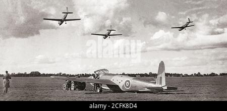 L'avion général GAL.48 Hotspur était un planeur militaire conçu et construit par la compagnie britannique General Aircraft Ltd pendant la Seconde Guerre mondiale C'est le planeur dans lequel tous les pilotes appartenant au régiment pilote de planeur ont reçu leur instruction initiale. Bien que relativement lourd avec un taux de puits élevé, le Hotspur a montré de bonnes caractéristiques de vol permettant aux pilotes novices de gagner rapidement la compétence, mais n'a jamais vu l'utilisation opérationnelle. Banque D'Images