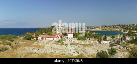 Russie, Crimée, Sébastopol - septembre 04.2017 : vue panoramique sur le Tauric Chersonese et la ville de Sébastopol sur la mer Noire Banque D'Images