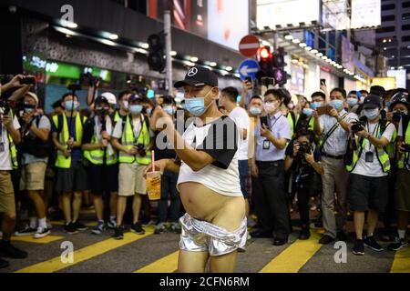 Hong Kong, Hong Kong SAR, Chine. 6 septembre 2020. A la date de l'élection de Hong Kong, les manifestants se déposeront dans les rues de Kowloon, à Hong Kong. Les manifestants s'opposent à 3 questions, à l'introduction de la loi sur la sécurité nationale, à la classification appropriée des citoyens par le Code de la santé et au report des élections de Hong Kong pendant 12 mois. Crédit : Jayne Russell/ZUMA Wire/Alay Live News Banque D'Images