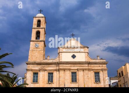 Cathédrale de la Canée, dédiée à Panagia Trimartyri (Vierge des trois martyrs) dans la vieille ville de la Canée, Crète Banque D'Images