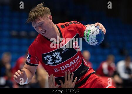 Kassel, Allemagne. 06e septembre 2020. Handball: Ligue européenne de l'EHF, MT Melsungen - Bjerringbro-Silkeborg HB, qualification, 1er tour, matchs de retour dans la salle Rothenbach. Ole Pregler de Melsungen tient le ballon. Credit: Swen Pförtner/dpa/Alay Live News Banque D'Images