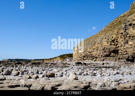 La plage de Llantwart Major sur la côte sud de Glamourgan, pays de Galles, Royaume-Uni. Les falaises. Banque D'Images