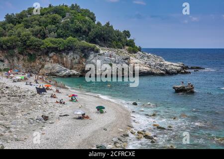 Pélion, Grèce - 8 août 2020 : plage pittoresque de Damouchari à Pélion, en Grèce Banque D'Images