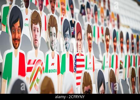 Tribunes vides, gradins, avec de faux spectateurs, fans pendant la Formule 1 Gran Premio Heineken d'italia 2020, Grand Prix italien 2020, de Septembe Banque D'Images