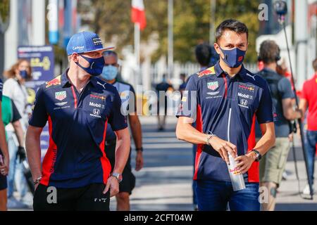VERSTAPPEN Max (Ned), Aston Martin Red Bull Racing Honda RB16, ALBON Alexander (tha), Aston Martin Red Bull Racing Honda RB16, portrait pendant l'exercice Banque D'Images