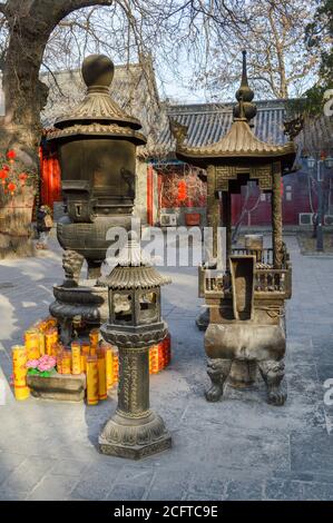 Pékin / Chine - 2 février 2014 : Temple Fayuan (Temple de l'origine du Dharma), construit en 645 est l'un des plus anciens temples bouddhistes de l'été Banque D'Images