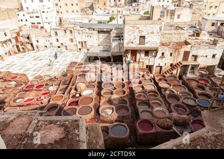 Vue sur les Tanneries de Fès, Maroc Banque D'Images