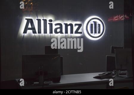 Bureau Allianz à Gdynia, Pologne. 6 août 2020 © Wojciech Strozyk / Alamy stock photo Banque D'Images