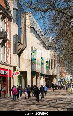 Centre commercial Queensgate dans la ville cathédrale de Peterborough, Cambridgeshire, Angleterre. Banque D'Images