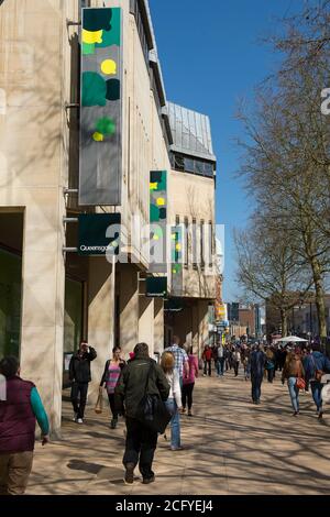 Centre commercial Queensgate dans la ville cathédrale de Peterborough, Cambridgeshire, Angleterre. Banque D'Images