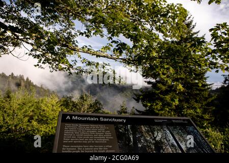 Signature du sanctuaire de montagne dans le parc national de Great Smoky Mountain Banque D'Images