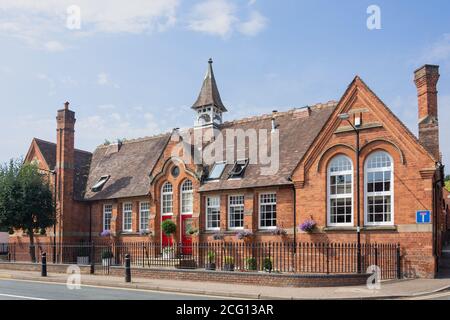 Ancien bâtiment scolaire, High Street, Henley-in-Arden, Warwickshire, Angleterre, Royaume-Uni Banque D'Images
