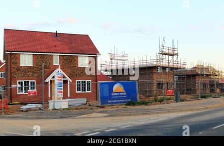 Bennett Homes, chantier de construction, nouvelles maisons, terres auparavant agricoles, Hunstanton, Norfolk, Angleterre Banque D'Images