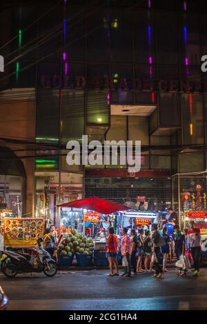CHINATOWN BANGKOK, THAÏLANDE - 11 novembre 2018 : chariot de nuit. Banque D'Images