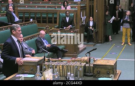 Le leader syndical Keir Starmer parle lors des questions du premier ministre à la Chambre des communes, à Londres. Banque D'Images