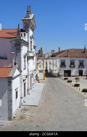 Cathédrale de Beja ou cathédrale Saint-Jacques-le-Grand, place de Lidador, Beja, Alentejo, Portugal Banque D'Images