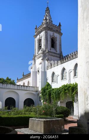 Couvent de Nossa Senhora da Conceição, musée Rainha Dona Leonor, Cour et clocher, Beja, Alentejo, Portugal Banque D'Images