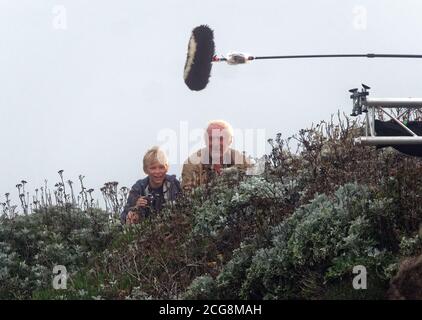 Newquay, Cornwall, Royaume-Uni, le 09 septembre 2020. FFP le tournage de « Stad, Land, Kuss », une société de production de nouveaux médias, se traduit par « City, Country, Kiss », le premier film de Rosamunde Pilcher de 2020 après le verrouillage. . L'acteur à cheveux rouges est Heiki Trinker, l'homme âgé est Gunther Maria Halmer (Gandhi, choix de Sophie) et l'acteur jeune est Leonard Conrads (Benjamin Schubert dans «Die schule der magischen») Credit:Robert Taylor/Alay Live News Banque D'Images