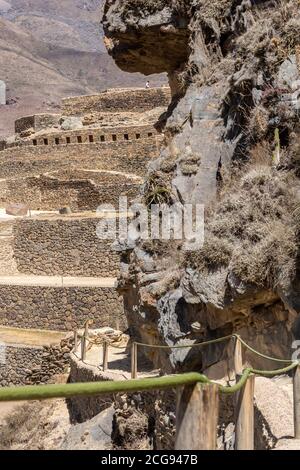 Scènes des ruines et de la ville inca d'Ollantaytambo Dans le centre du Pérou en Amérique du Sud Banque D'Images