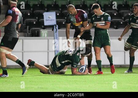 Twickenham, Royaume-Uni. 09e septembre 2020. Ben Donnell, de Londres Irish, a essayé de le faire 12-5 lors du match de rugby Gallagher Premiership entre London Irish et Harlequins à Twickenham Stoop, à Twickenham, en Angleterre, le 9 septembre 2020. Photo de Ken Sparks. Utilisation éditoriale uniquement, licence requise pour une utilisation commerciale. Aucune utilisation dans les Paris, les jeux ou les publications d'un seul club/ligue/joueur. Crédit : UK Sports pics Ltd/Alay Live News Banque D'Images