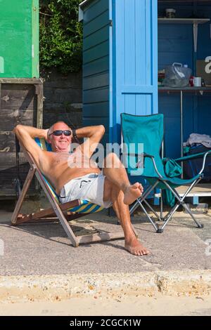 Bournemouth, Dorset, Royaume-Uni. 10 septembre 2020. Météo au Royaume-Uni : chaud et ensoleillé, tandis que les visiteurs se rendent au bord de la mer pour profiter du soleil sur les plages de Bournemouth. Crédit : Carolyn Jenkins/Alay Live News Banque D'Images