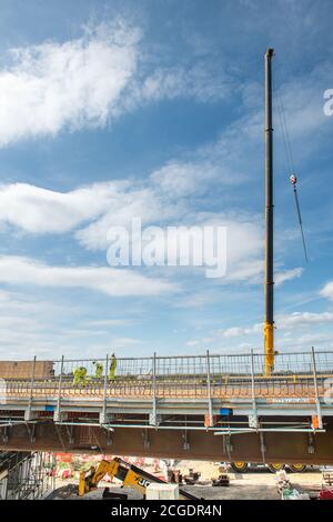 Talaplow, Berkshire, Royaume-Uni. 10 septembre 2020. Les travaux se poursuivent sur la construction de nouveaux ponts à travers la M4 pour la conversion de la M4 en autoroute intelligente. La construction du nouveau pont élargi et de la route à Taplow juste avant le village de Dorney progresse rapidement. Crédit : Maureen McLean/Alay Live News Banque D'Images