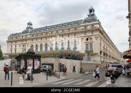 Le Musée d'Orsay à Paris, célèbre pour sa collection de chefs-d'œuvre impressionnistes Banque D'Images