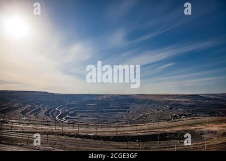 Vue aérienne de la mine de charbon à ciel ouvert d'Hunter Valley