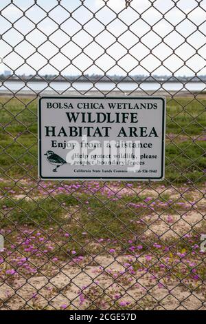 Panneau de la zone d'habitat faunique, Réserve écologique Bolsa Chica, Orange County, Californie, États-Unis Banque D'Images