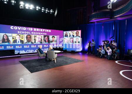 WILMINGTON, PA, États-Unis - 02 septembre 2020 - l'ancienne deuxième Dame Jill Biden avec son mari - le candidat démocrate à la présidence des États-Unis Joe Biden à un pré Banque D'Images