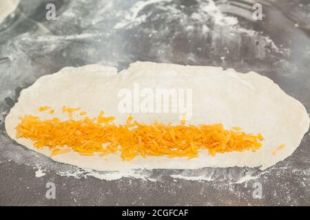 pâte roulée à la citrouille et au sucre râpés Banque D'Images