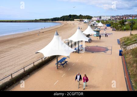 La promenade, Whitmore Bay, Barry Island, pays de Galles du Sud Banque D'Images