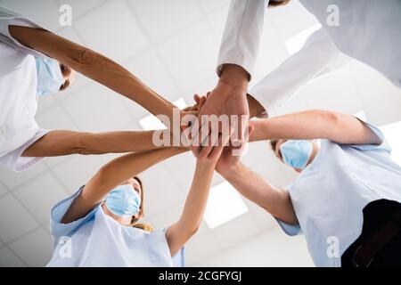 Collaboration entre les équipes d'infirmières et de médecins. Soins de santé travail d'équipe médicale Banque D'Images