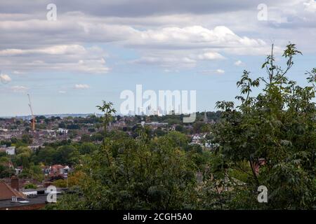 Vue depuis la Parkland Walk (nord), Muswell Hill, Londres N10 Banque D'Images