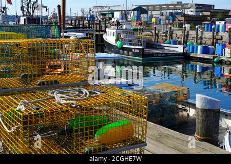 PORTLAND, ME -12 AOÛT 2020 - vue sur les bateaux à homard dans le port de Portland, Casco Bay, Maine, États-Unis. Banque D'Images