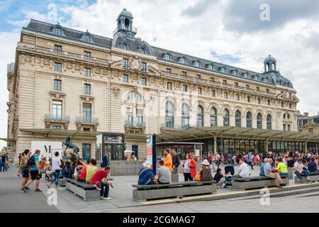 Le Musée d'Orsay à Paris, célèbre pour sa collection de chefs-d'œuvre impressionnistes Banque D'Images