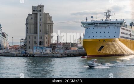 Molto Alto Fondale, port de Livourne, Toscane, Italie Banque D'Images