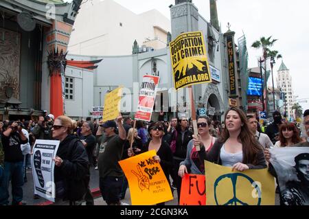 21 mars 2009 rassemblement anti-guerre et marche à Hollywood, CA, États-Unis. Banque D'Images
