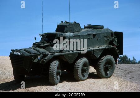 ARMÉE BRITANNIQUE Truppentransportpanzer Saracen / véhicule blindé de transport de personnel APC FV603 Saracen Banque D'Images